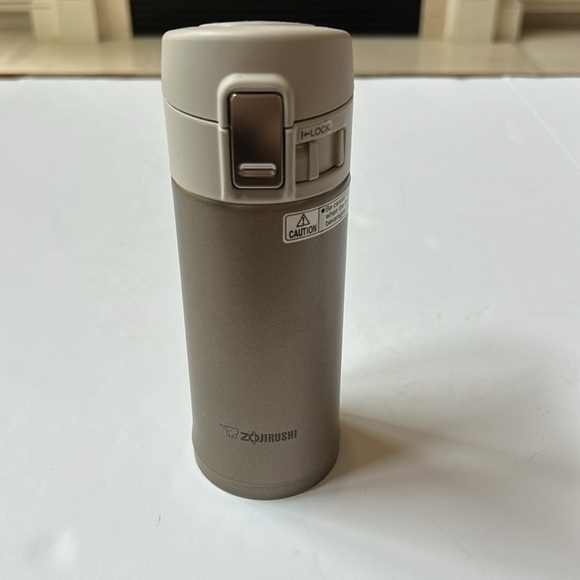 Zojirushi Champagne Gold 12 oz. stainless Steel Thermos Flask NEW - Picture 1 of 8